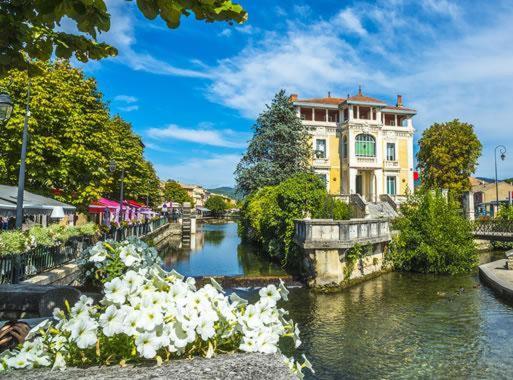 Gite En Provence Proche Avignon 索沃泰尔 外观 照片
